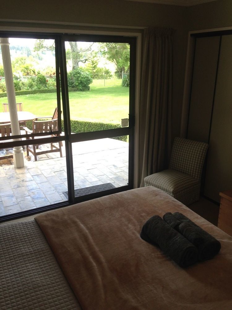 Somersal Bed & Breakfast Pirongia Exterior photo