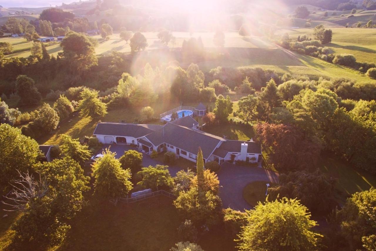 Somersal Bed & Breakfast Pirongia Exterior photo